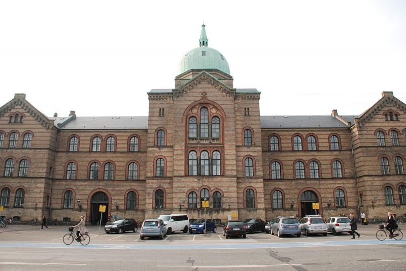 10 Universitas Terbaik di Denmark untuk Siswa Internasional